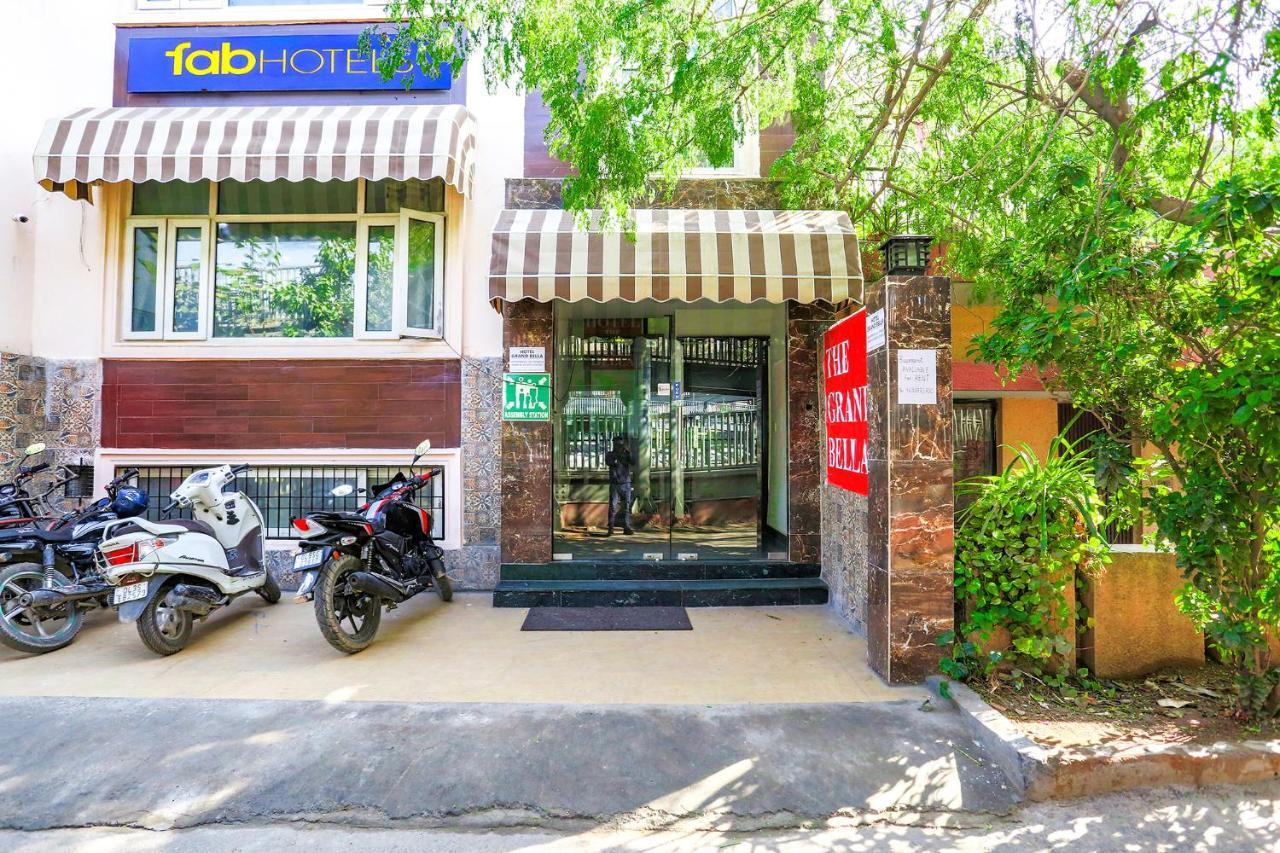Fabhotel Jpm The Grand Bella - Nr Nehru Place Market New Delhi Exterior foto