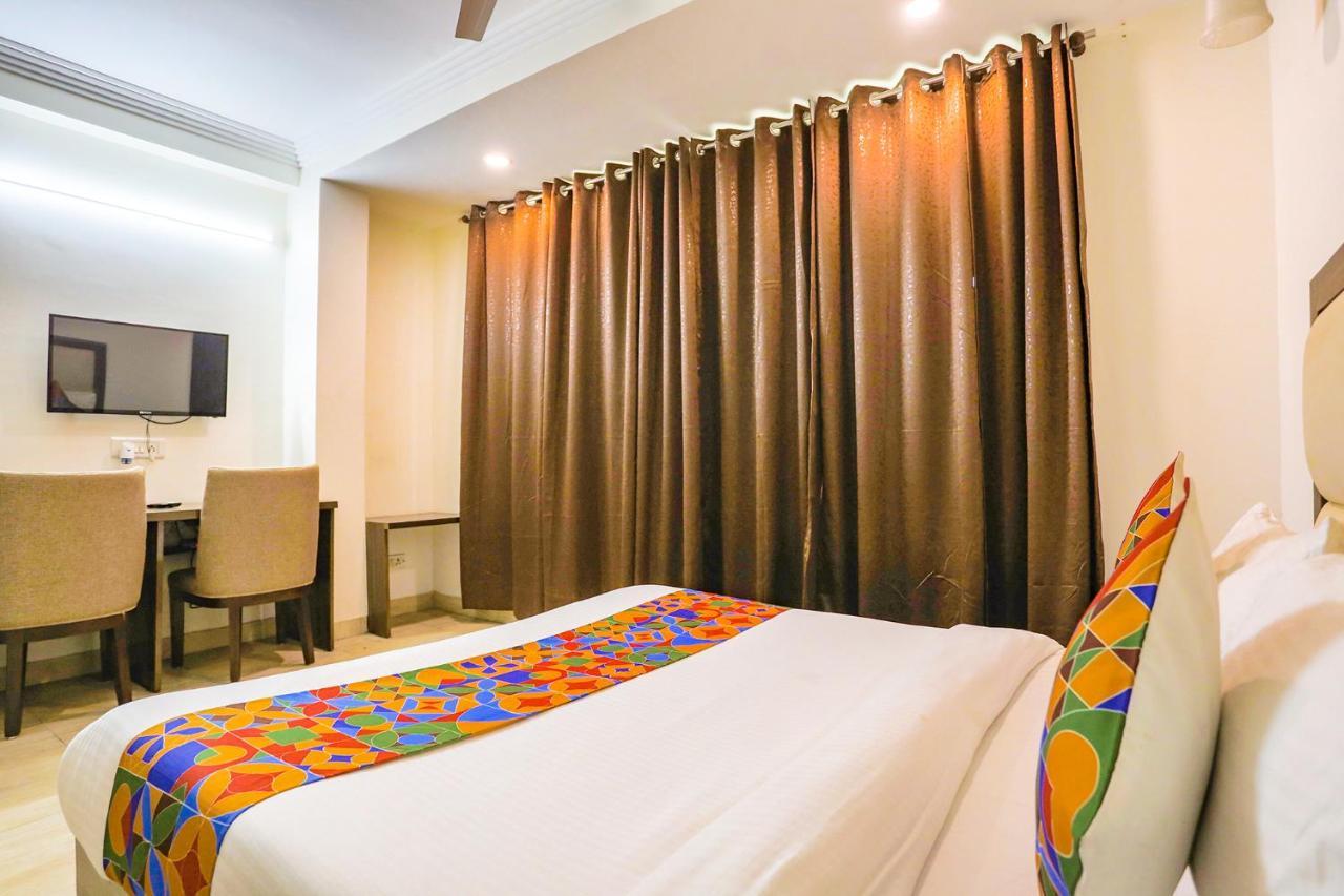 Fabhotel Jpm The Grand Bella - Nr Nehru Place Market New Delhi Exterior foto