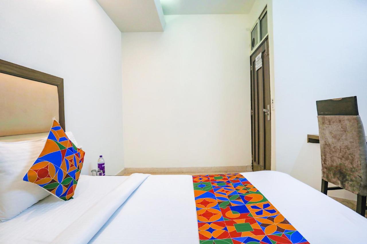 Fabhotel Jpm The Grand Bella - Nr Nehru Place Market New Delhi Exterior foto