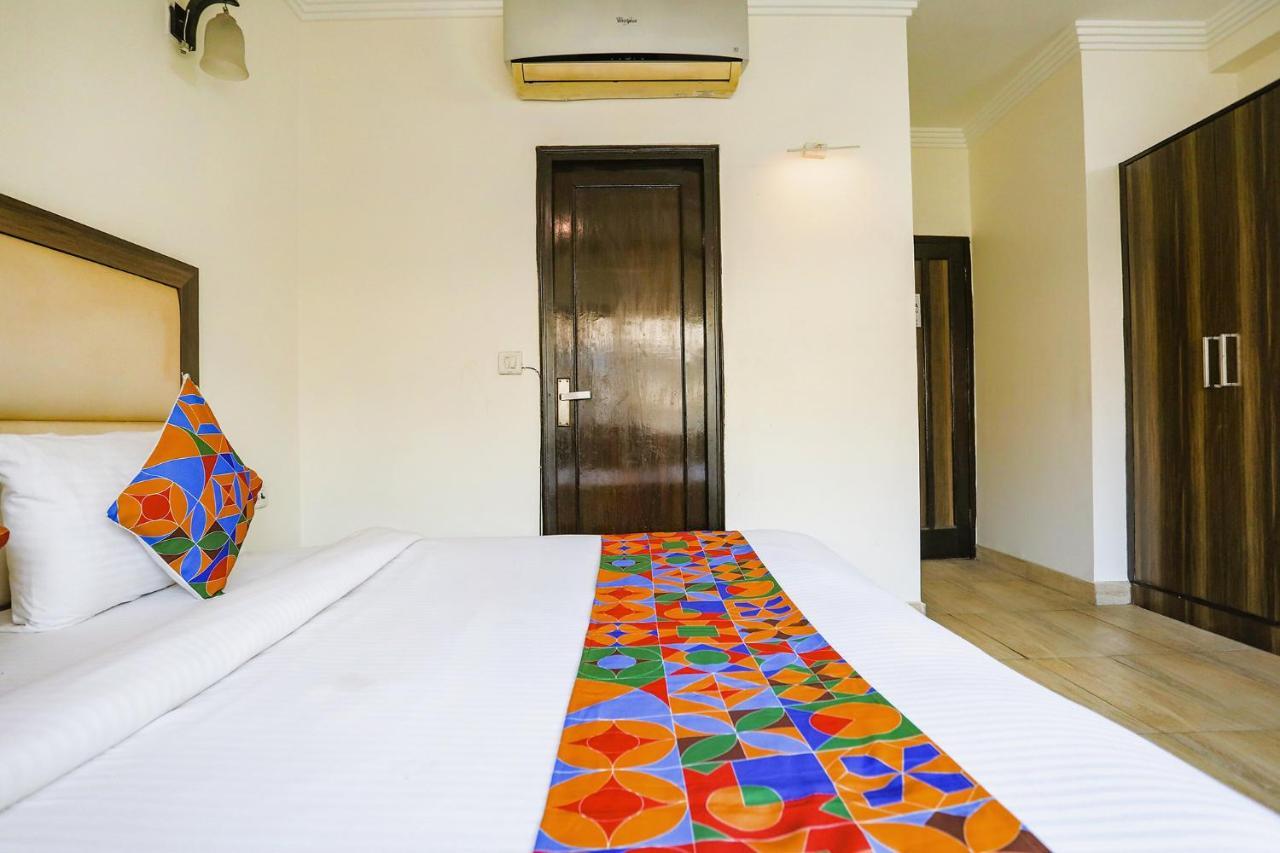Fabhotel Jpm The Grand Bella - Nr Nehru Place Market New Delhi Exterior foto